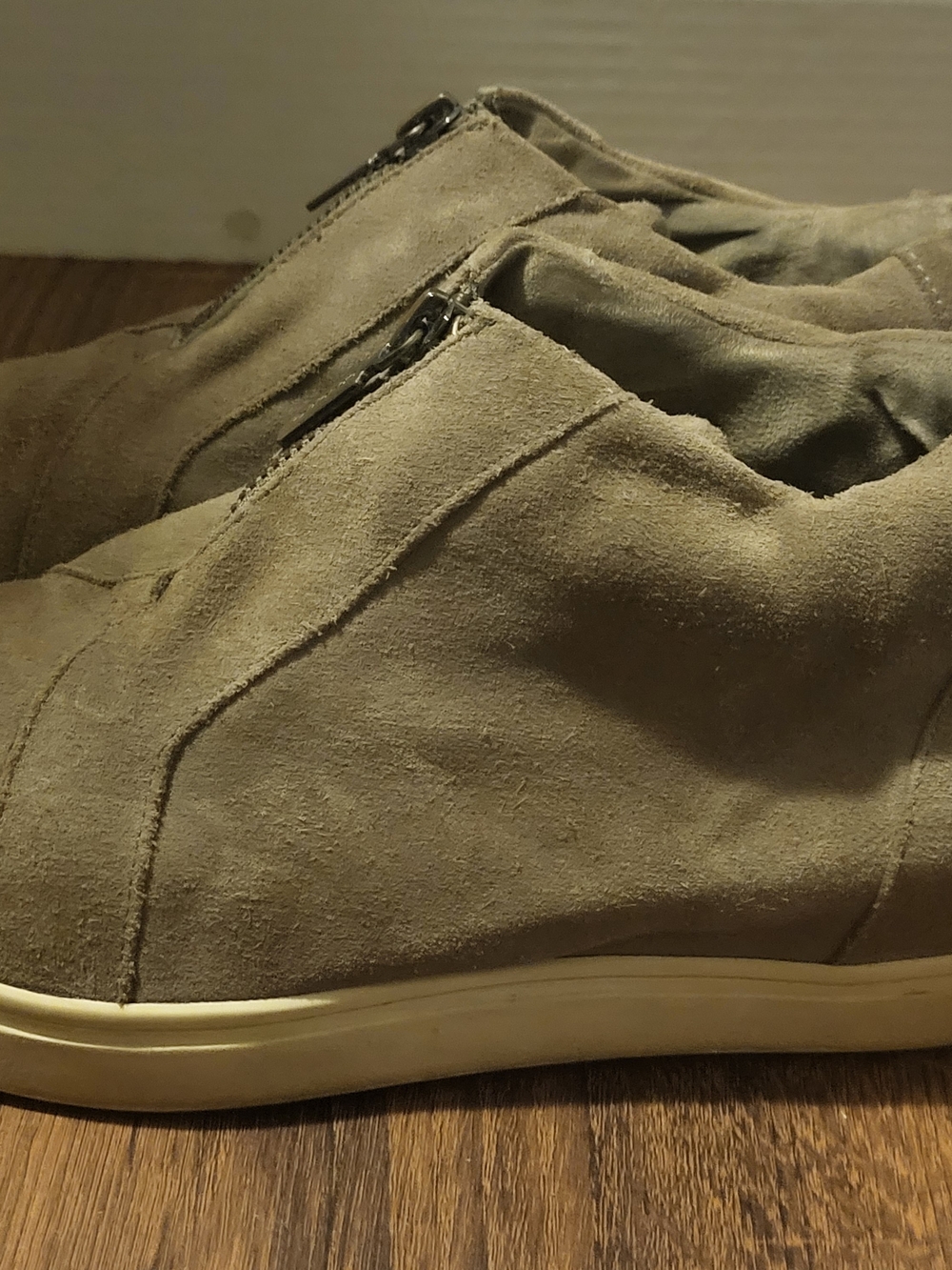 Blondo Hidden Wedge Bootie - Gray